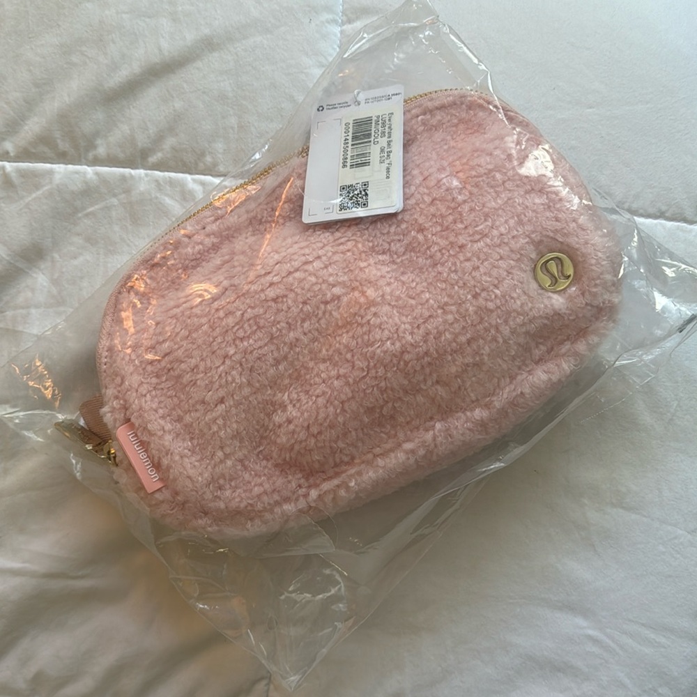 Lululemon Fleece Belt Bag